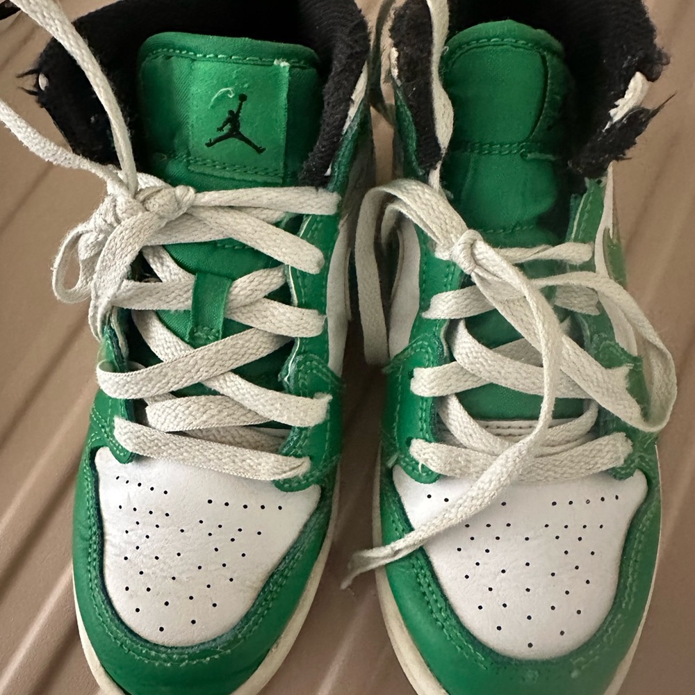 Jordan Kids High-Top Sneakers - Green and White
